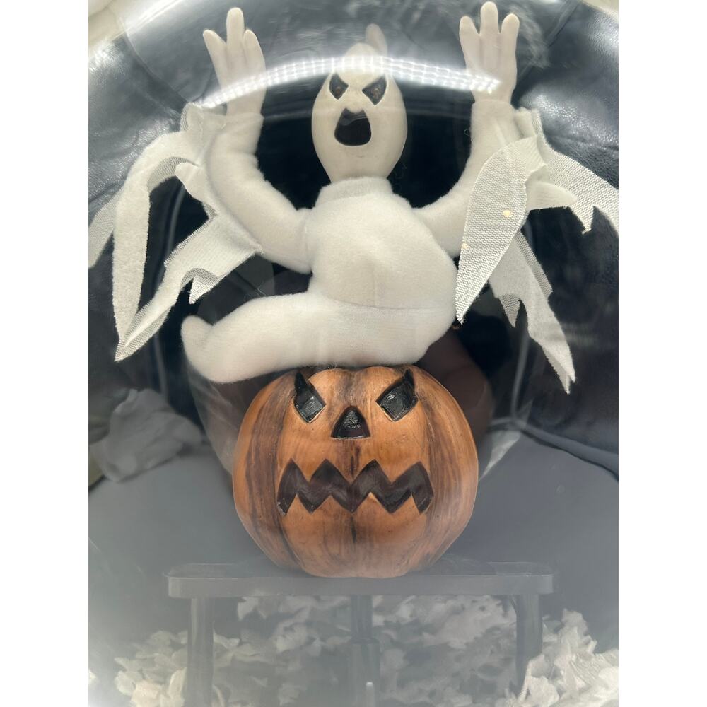 Vintage Gemmy Happy Halloween Animated Spooky Snow Globe - Picture 4 of 10